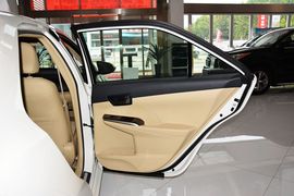 2015款丰田凯美瑞Hybrid