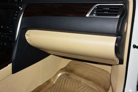 2015款丰田凯美瑞Hybrid