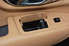 2015款沃尔沃XC90