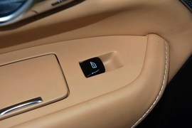 2015款沃尔沃XC90