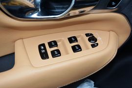 2015款沃尔沃XC90