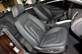 2014款奥迪A5敞篷45TFSI风尚版