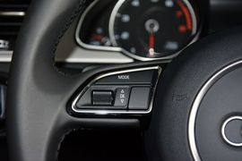 2014款奥迪A5敞篷45TFSI风尚版