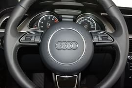 2014款奥迪A5敞篷45TFSI风尚版