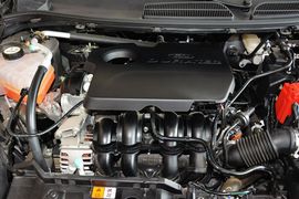 2013款福特嘉年华1.5L手动时尚型