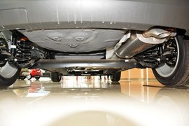 2013款福特嘉年华1.5L手动时尚型