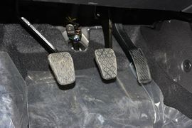 2013款福特嘉年华1.5L手动时尚型