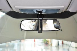 2013款福特嘉年华1.5L手动时尚型