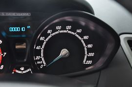 2013款福特嘉年华1.5L手动时尚型