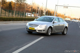 2009款别克君威对比评测实拍