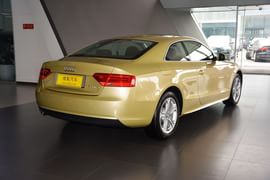 2014款奥迪A5双门45TFSI