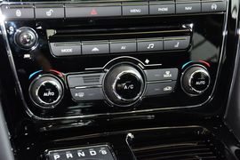 2015款捷豹XJL