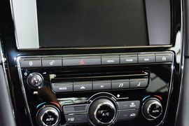 2015款捷豹XJL