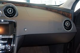 2015款捷豹XJL