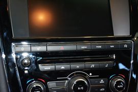 2015款捷豹XJL