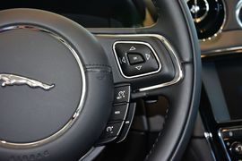2015款捷豹XJL