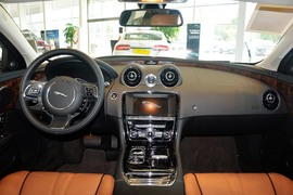 2015款捷豹XJL