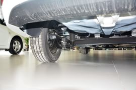 2014款现代瑞纳三厢1.4L手动智能型GLS