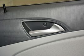 2014款现代瑞纳三厢1.4L手动智能型GLS