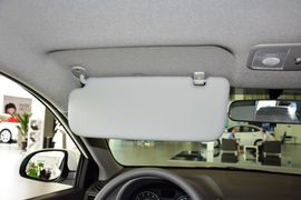 2014款现代瑞纳三厢1.4L手动智能型GLS