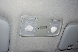 2014款现代瑞纳三厢1.4L手动智能型GLS