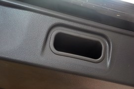 2015款丰田埃尔法3.5L豪华版