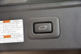 2015款丰田埃尔法3.5L豪华版