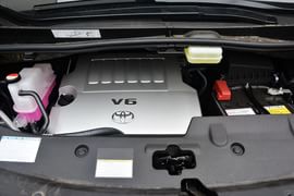 2015款丰田埃尔法3.5L豪华版