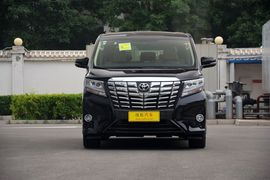 2015款丰田埃尔法3.5L豪华版