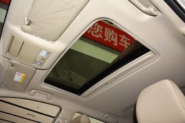 2014款丰田逸致180G