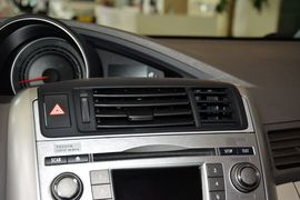 2014款丰田逸致180G