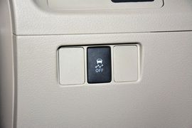 2014款丰田逸致180G