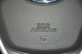 2014款丰田逸致180G