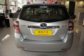 2014款丰田逸致180G