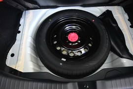 2015款丰田YARiS