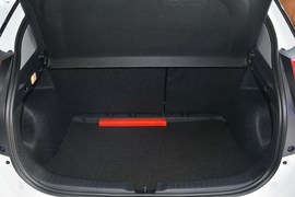 2015款丰田YARiS