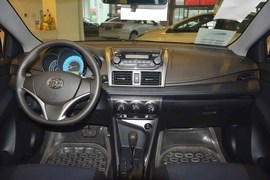 2015款丰田YARiS