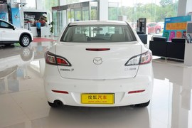 2015款马自达3
