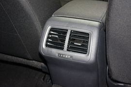 2015款大众高尔夫1.4TSI手动舒适型