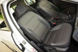 2015款大众高尔夫1.4TSI手动舒适型