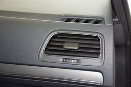 2015款大众高尔夫1.4TSI手动舒适型