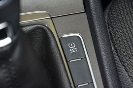 2015款大众高尔夫1.4TSI手动舒适型