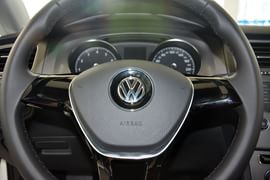 2015款大众高尔夫1.4TSI手动舒适型