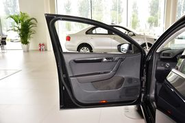 2015款大众迈腾2.0TSI豪华型
