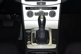 2015款大众迈腾2.0TSI豪华型