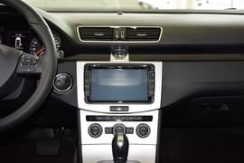 2015款大众迈腾2.0TSI豪华型