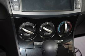 2015款马自达3星骋1.6L自动精英型