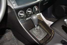 2015款马自达3星骋1.6L自动精英型