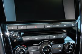 2015款捷豹XJL