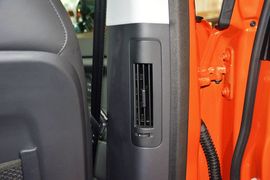 2015款路虎发现神行2.0T